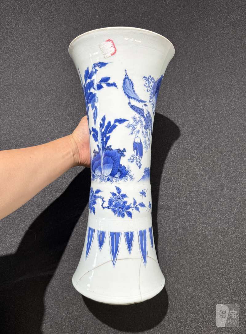 明崇祯 青花教子图花觚 - 图6